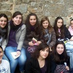 Foto de la mayoría de las chicas en el mont Saint Michel.