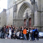 Estamos todos delante de la catedral de Vannes
